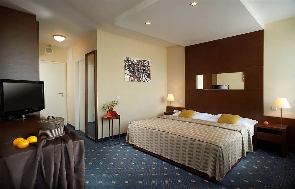 *** Hotell Ubytovna Areal Repy Prag Tjeckien