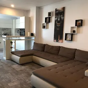 Luxury Westpark 2 View W6 Апартаменты Бухарест