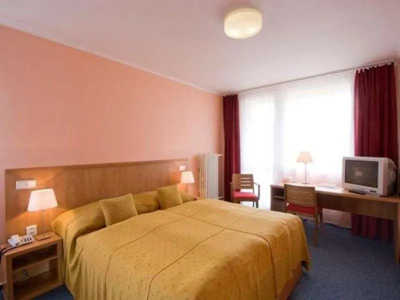 Hotel Ubytovna Areal Repy Praag