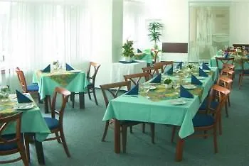 Ubytovna Areal Repy Prague Hotel